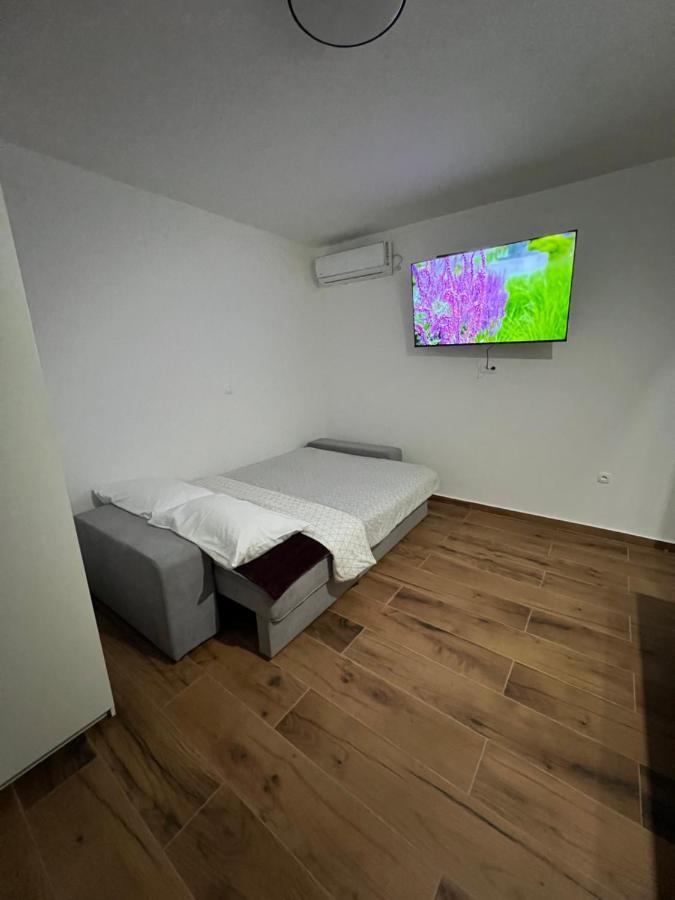 Guest House Ivan Donji Zemunik エクステリア 写真